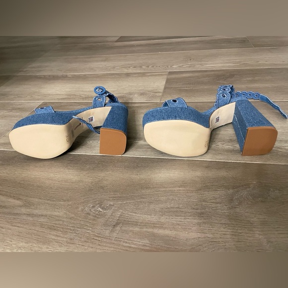 Larroudé Dolly Broderie Sandal In Blue Stoned Denim. - Picture 4 of 7